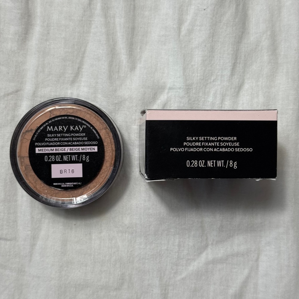 Mary Kay Silky Setting Powder Women's 0.28 oz Medium Beige Matte BR16 NIB